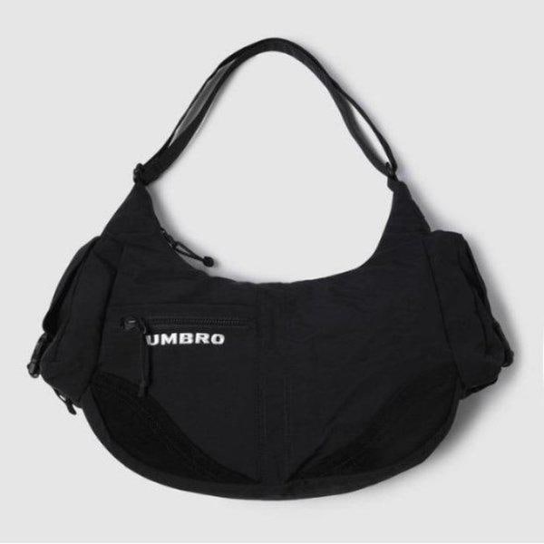クロスバッグ KQF UQ123CBG32-BLK ベロシティショルダーバッグ BLACK