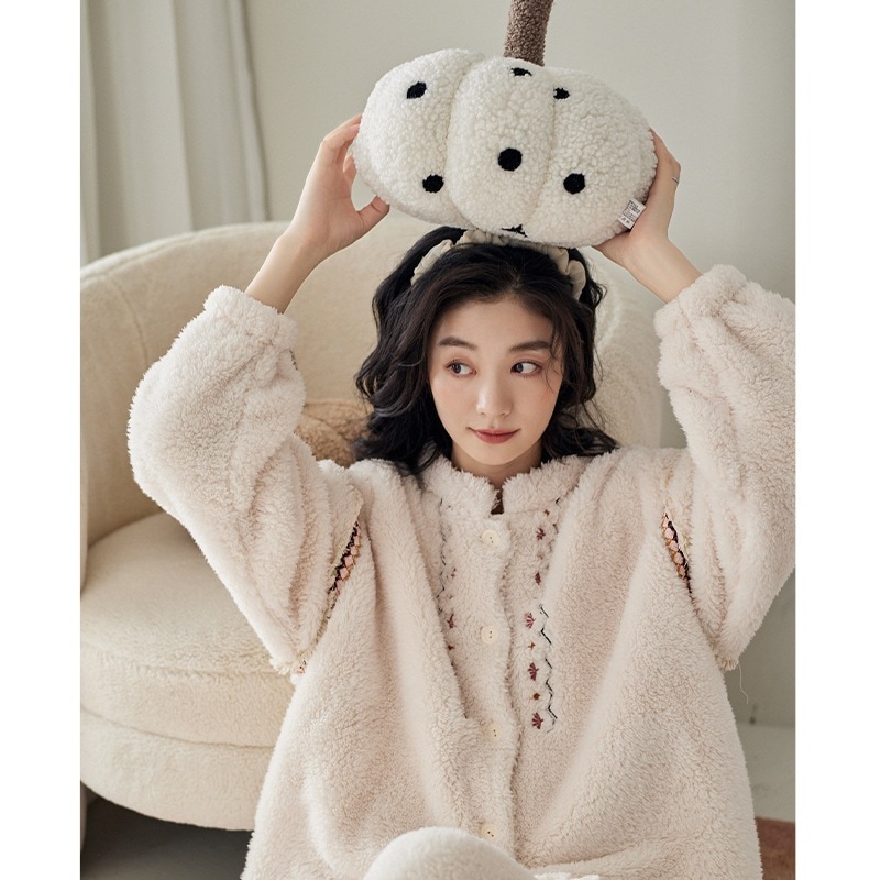 【静電気防止】レディース 冬用パジャマ コーラルフリース おしゃれ カジュアル アウターとしても着れる 厚手 暖かい 秋冬スタイル