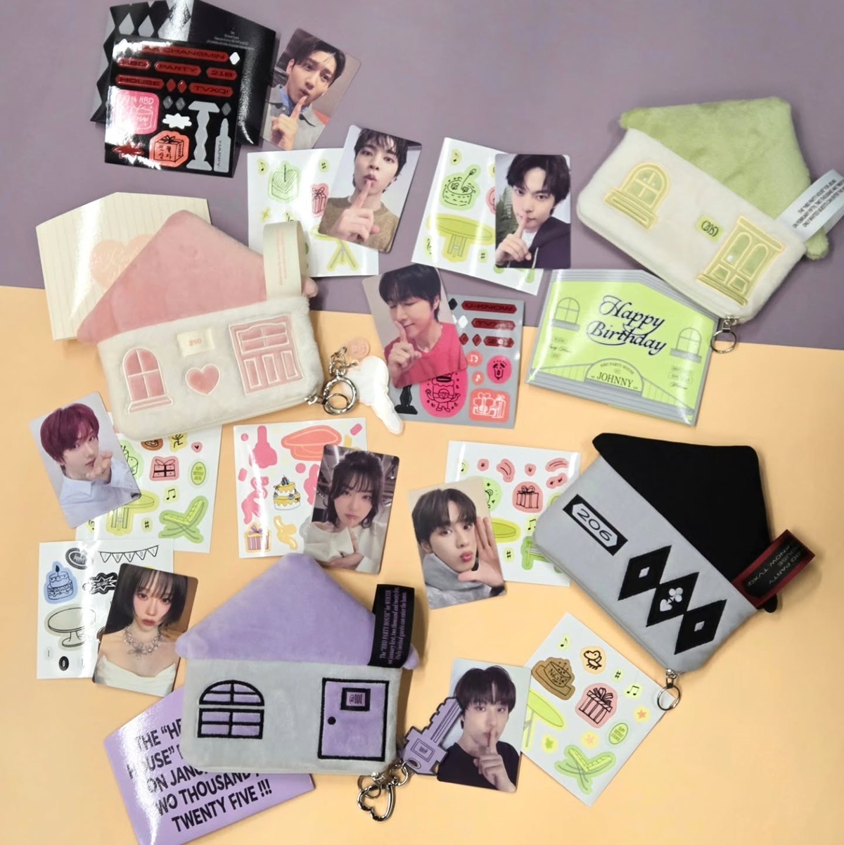 [公式] ARTIST BIRTHDAY POUCH PACK - 25 JAN & FEB