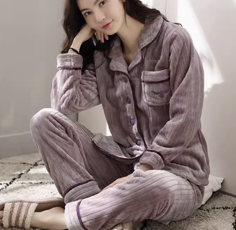 ルームウェア パジャマ 上下セット レディース 個性的 秋服 冬服 ロング フルレングス 長袖 Vネック 襟付き レギュラーカラー ストレート Iライン ポケット 前開き もこもこ ふわふわ