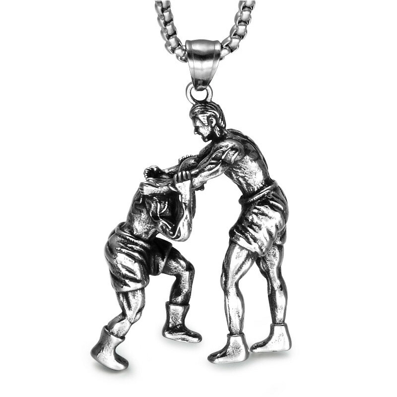 格闘技ムエタイ膝蹴りステンレスネックレス チェーン付き 男性 女性 キックボクシング 3D 立体