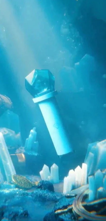 SMエンターテインメント 【公式】 ファンライト リップバーム SHINee