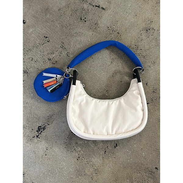 cheek round 2WAY shoulder C25001-20 ホワイト ショルダーバッグ