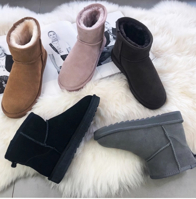 レディース ムートンブーツ スウェード ベロア コーデュロイ ファー ボア かわいい 大人可愛い きれいめ カジュアル 上品 おしゃれ かっこいい レトロ フォーマル エレガント キュート ガーリー