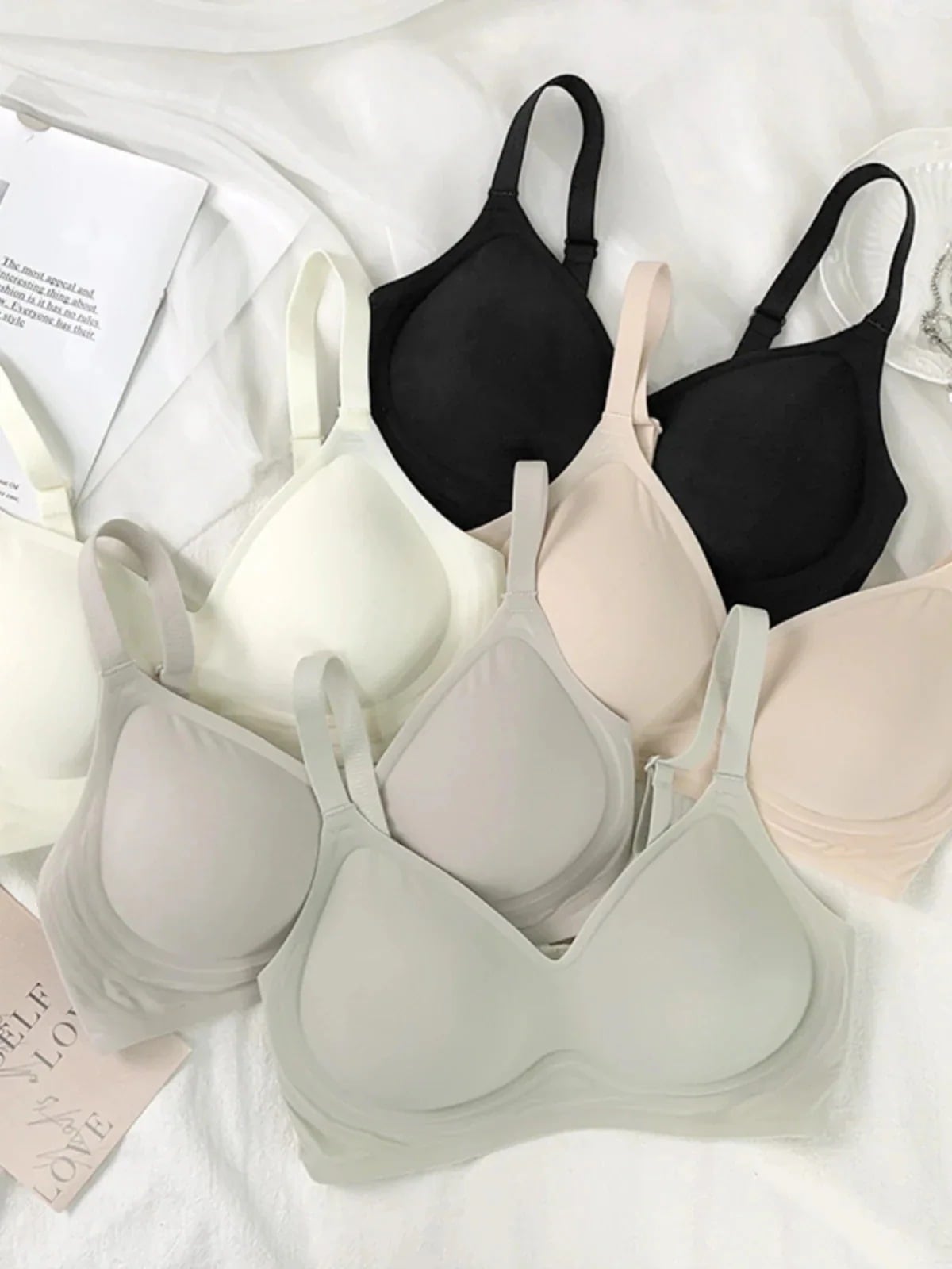 【まとめ買い価格 10セット1配送】補正下着 人気ブラ 24 新作 傷のない下着大きな胸が小さく見える胸が集まって副乳を収める垂れ防止ゼリー引き上げブラジャー 一瞬で引き締まる補正下着