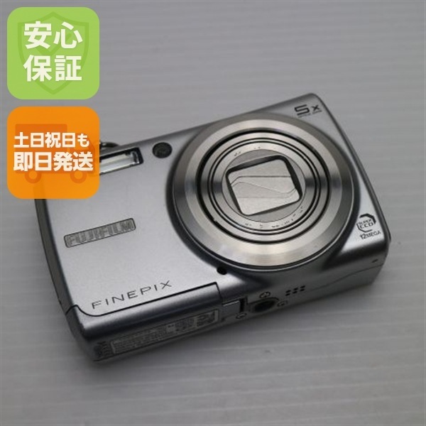 超美品 FinePix F100fd シルバー FUJIFILM デジカメ 64