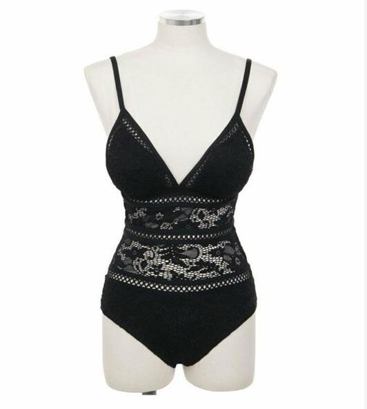 メーカー直売 女性用ワンピース水着トライアングルビキニ風 セクシーバックレス お腹カバー レースと透かし設計 温泉向け控えめデザイン