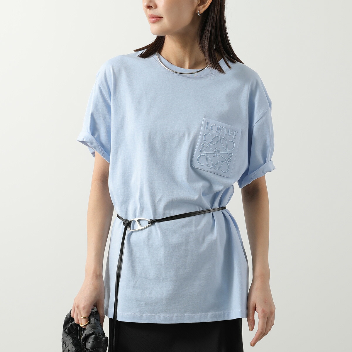 LOEWE ロエベ Tシャツ H526Y22XBC レディース 半袖 カットソー コットン 胸ポケット クルーネック アナグラム ロゴ 刺繍 カラー2色