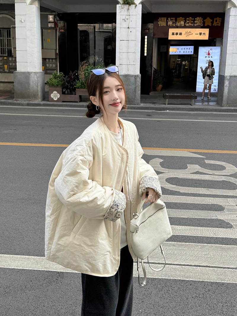 ふっくら中綿 あたたかい 冬 防寒あったか暖かいかわいい ブルゾン厚手アウターBF風スタンドハイネック無地羽織る ファッション系大人ゆったりカジュアルストリート にサイズ丈シルエット秋レディース黑白 5,051円