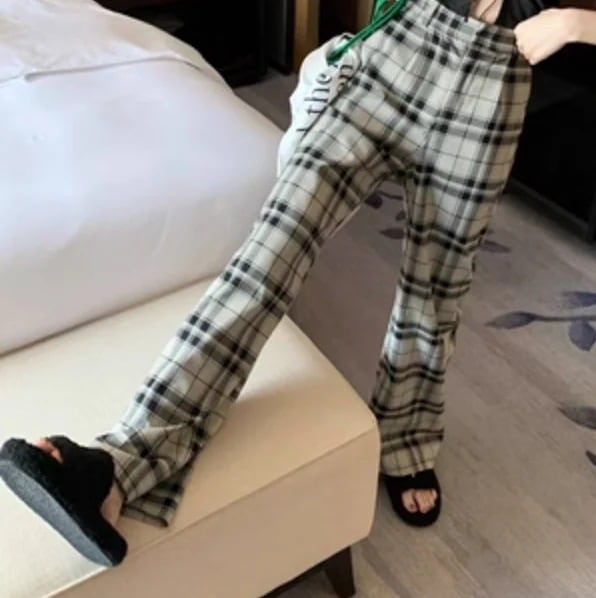 ボトムス パンツ ワイドパンツ かわいい 大人可愛い きれいめ シンプル カジュアル 大人 上品 おしゃれ お洒落 かっこいい レトロ 大人女子 こなれ感 ラフ 個性的 クール モード系 エレガント