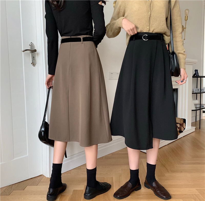 フレアスカート スカート ボトムス フレアスカート 膝丈 ひざ丈 フレア Aライン ベルト ウエストマーク ハイウエスト ポリエステル かわいい 大人可愛い きれいめ シンプル カジュアル 大人