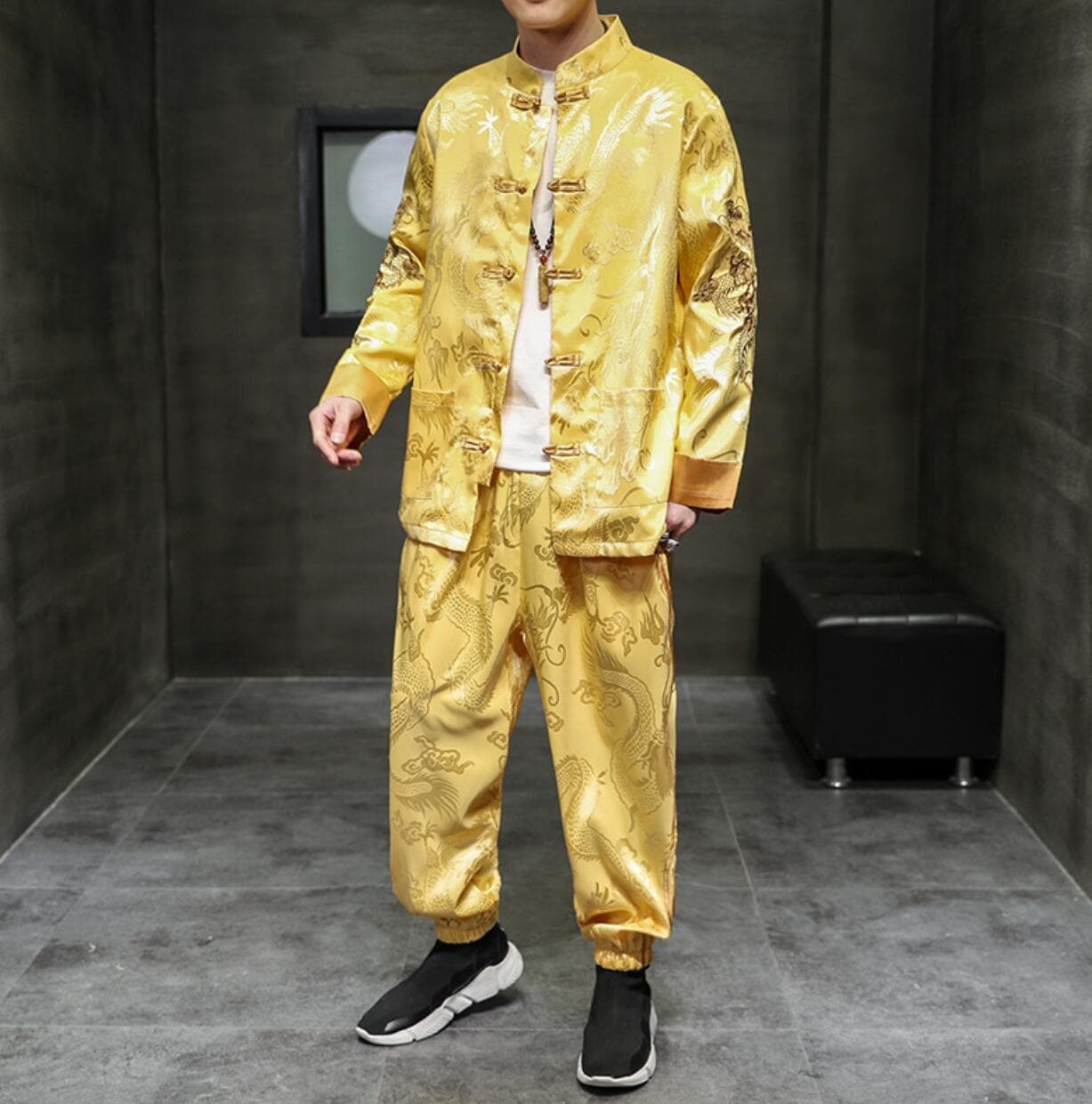 メンズ チャイナ服 長袖上下二点セットアップ チャイナボタン 前開き 中華服 ロングパンツ 金 黒 龍プリント 刺繍 おしゃれ 中国風カンフー衣装太極拳ウエア 華流 武術 カンフーコスプレ衣装 男性用