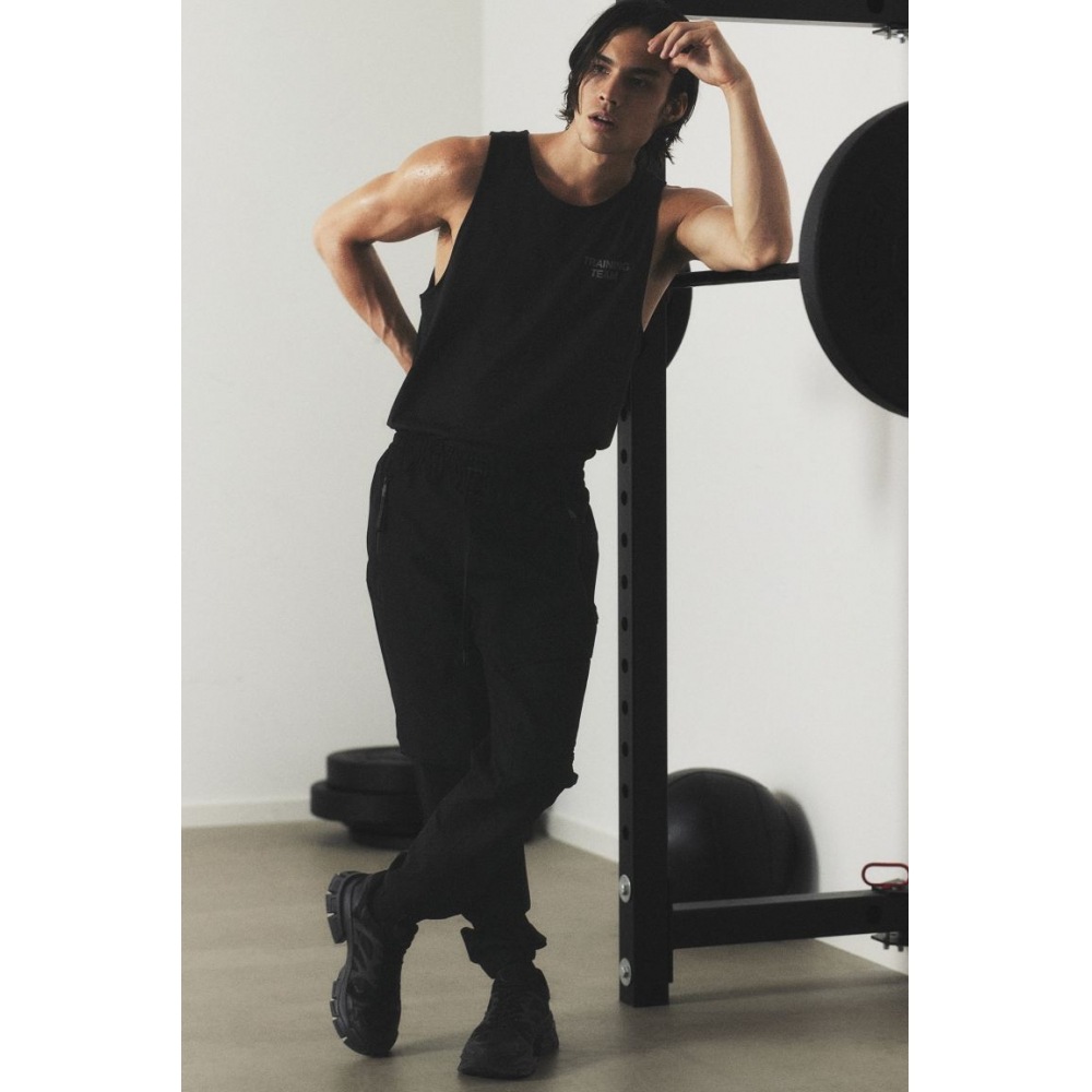 H&M スポーツカーゴジョガーパンツブラック