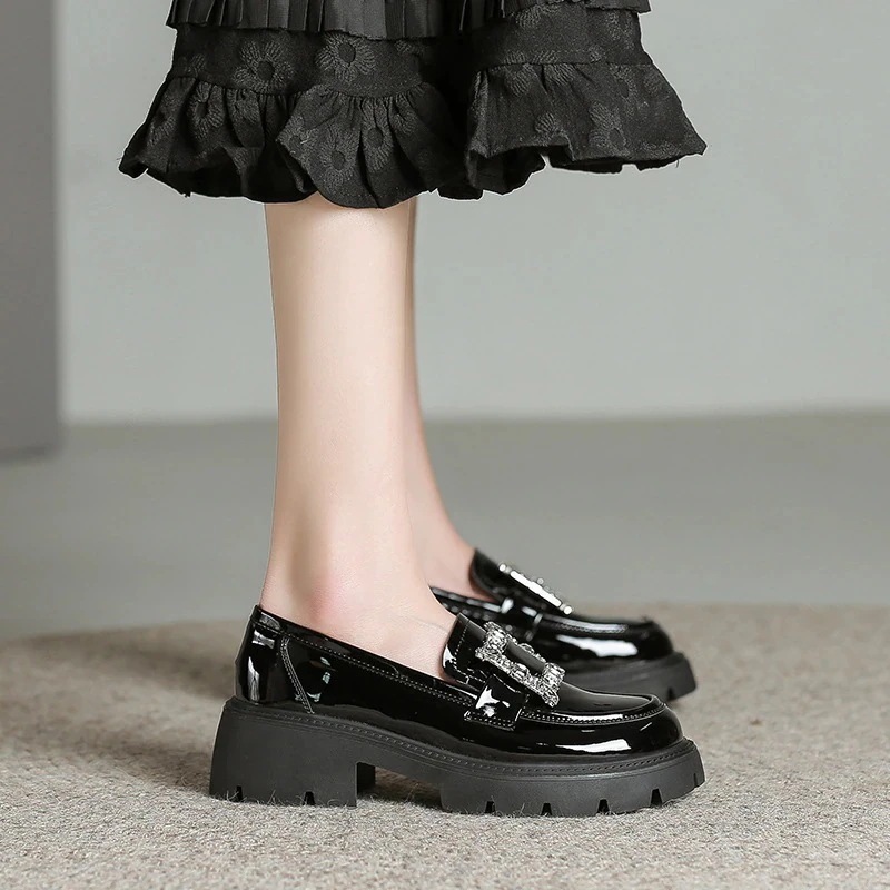 24 厚底シューズ ローファー 厚底スニーカー 新作 厚底靴 韓国ファッション厚底レディース 美脚百掛け ファー靴 韓国 靴 太ヒールシューズ レディース ショートブーツxh