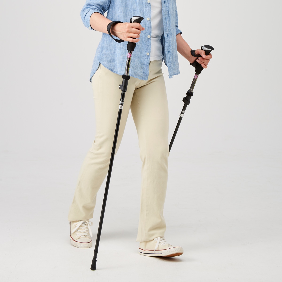 ウォーキングポール 折りたたみ コンパクト ステッキ 杖 つえ 2本セット 軽量 伸縮式 長さ調節 アルミ製 アウトドア 歩行補助 トレッキングポール ウォーキング 山登り 登山 ハイキング