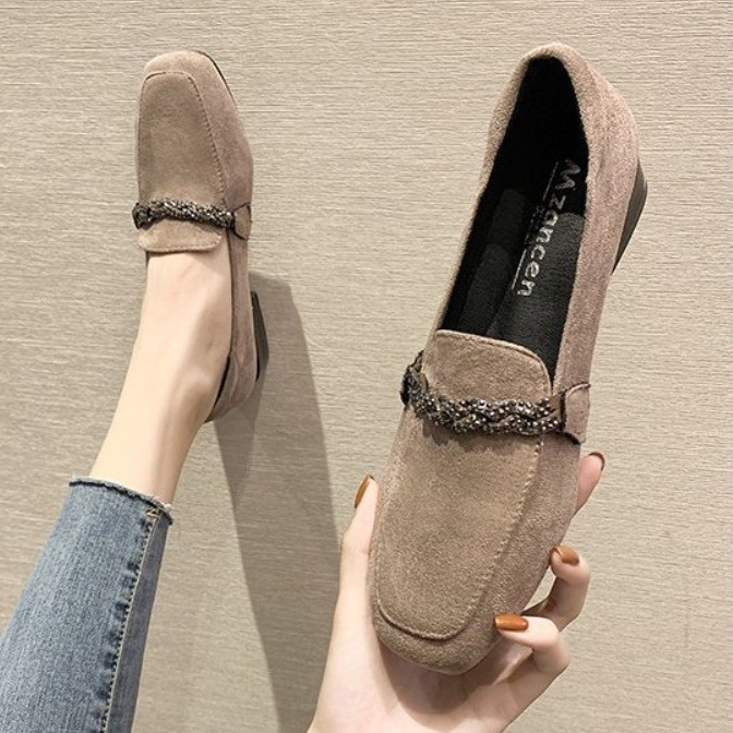 【楽天人気アイテム】 カジュアル 無地 スエード スクエアトゥ ラインストーン飾り ローヒール パンプス 秋 冬 レディース