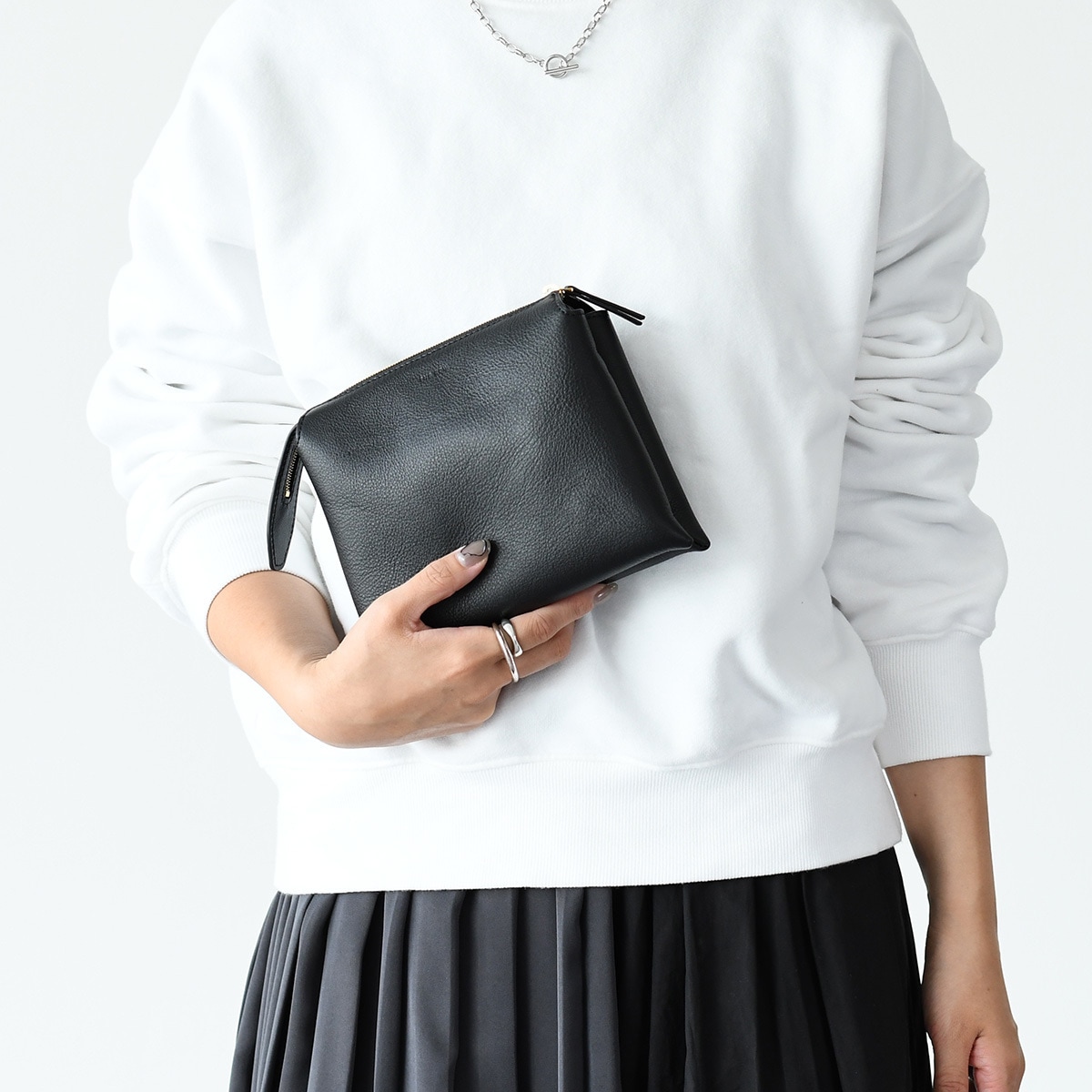 THE ROW ザ ロウ ショルダーバッグ クラッチバッグ バッグ Nu MINI TWIN レザーバッグ W1236 L52 レディース ブラック