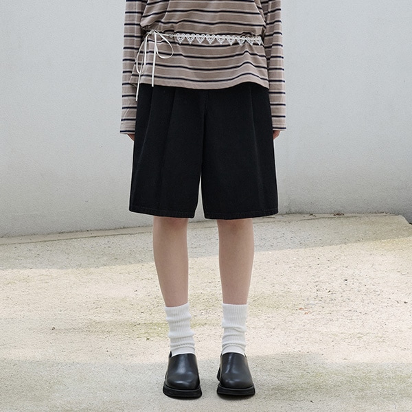 PINTUCK BERMUDA DENIM PANTS BLACK