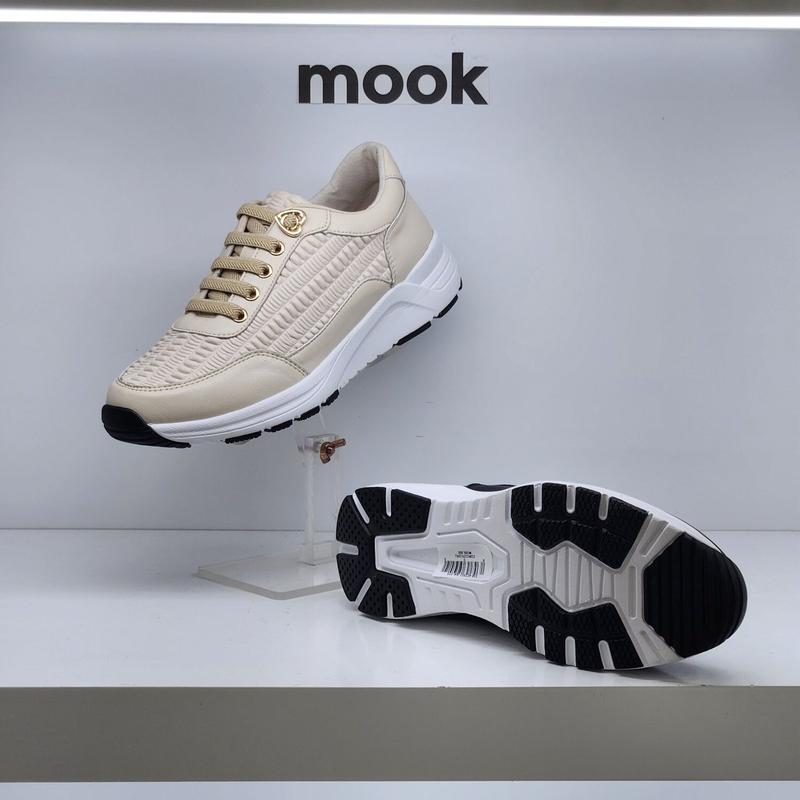 女性用ハート飾りシャーリングスニーカー 422351 AA AP HPIP3DD