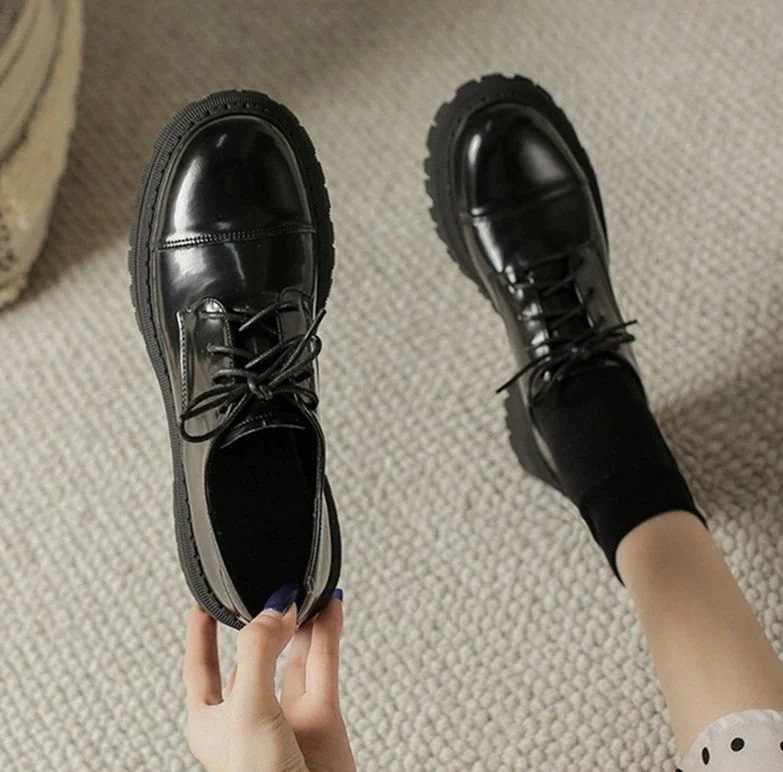 黒 歩きやすい 革靴 通勤通学 パンプス ローファー レディース レザーシューズ ローファー オッ 4,800円