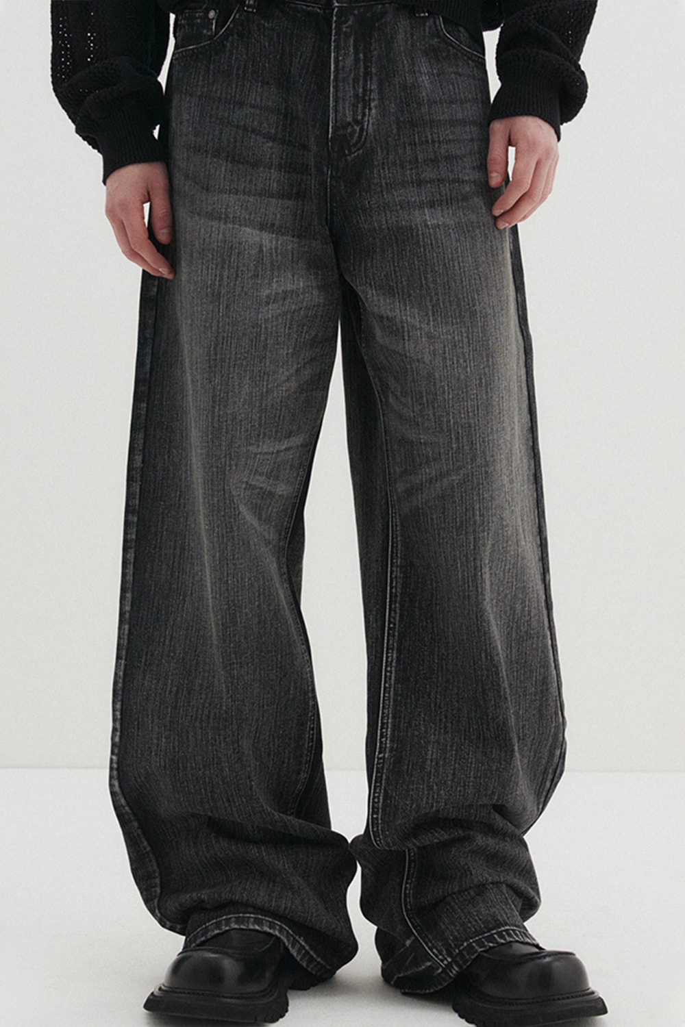 【DNSR】 SIGNATURE WIDE DENIM PANTS : VINTAGE BLACK