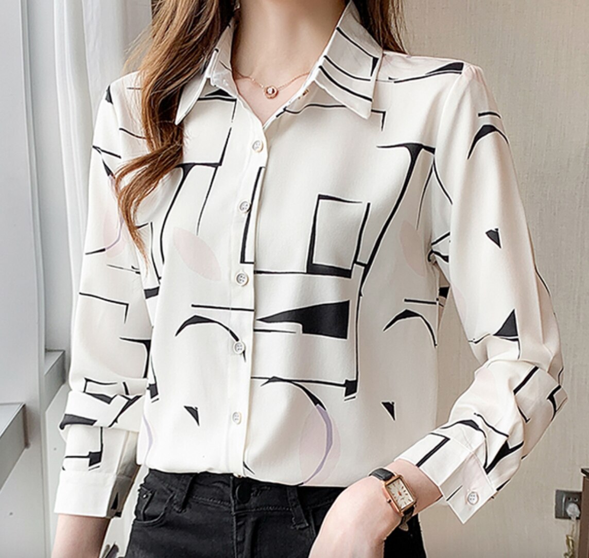 ブラウス シャツ レディース 長袖 襟付き インパクト 個性的 存在感 かわいい 大人可愛い きれいめ シンプル カジュアル 大人 柄 春 秋 学生 お出かけ イベント ホワイト ブルー トップス