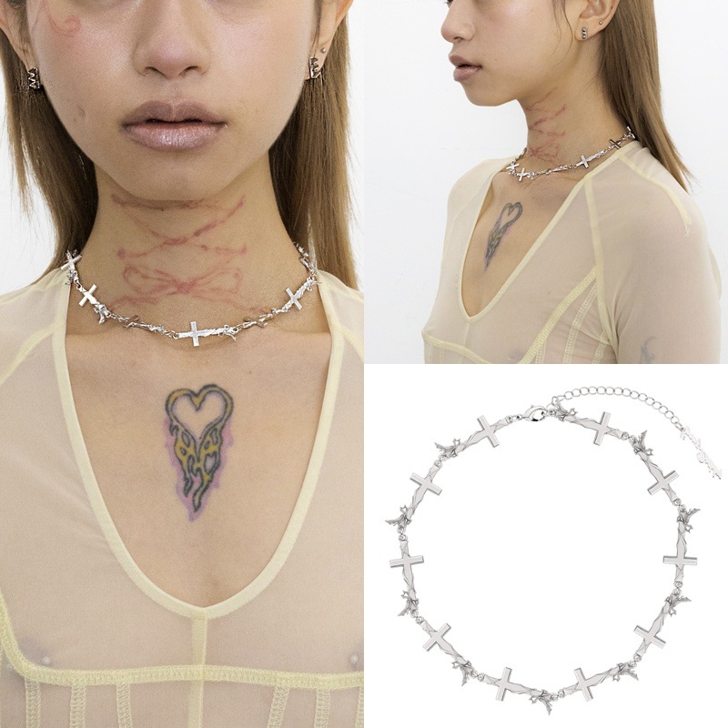CORSET CROSS SIGNATUREネックレス 韓国のファッション