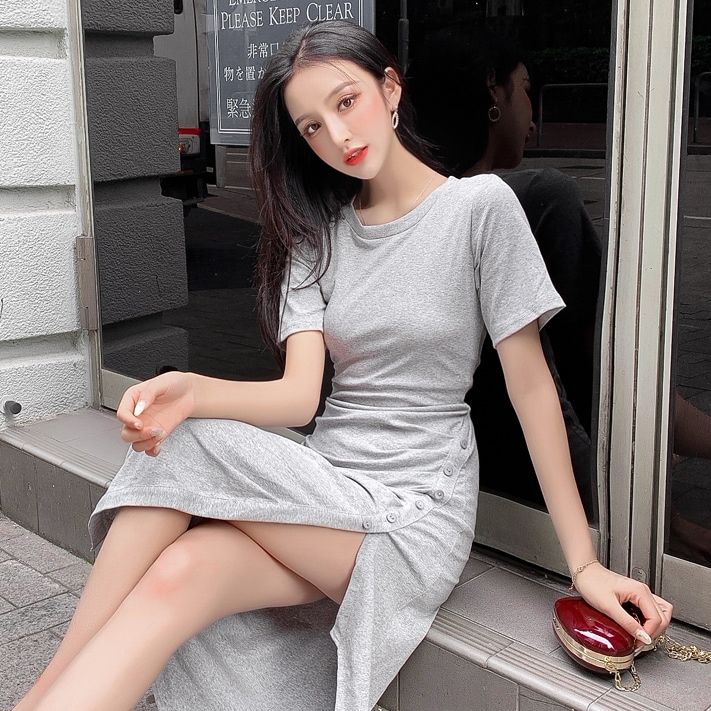 ワンピース シャツワンピース 膝下 ミモレ ミモレ丈 袖あり 半袖 ラウンドネック タイト 細身 ストレート スリット サイドスリット きれいめ シンプル カジュアル 大人 おしゃれ お洒落