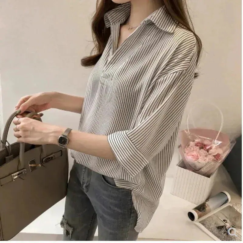 【20点セット】25新作 韓国 大きいサイズ 半袖 tシャツ 百掛け レディース トップス 快適通気 デザイン感 Vネック 着痩せシアーシャツ