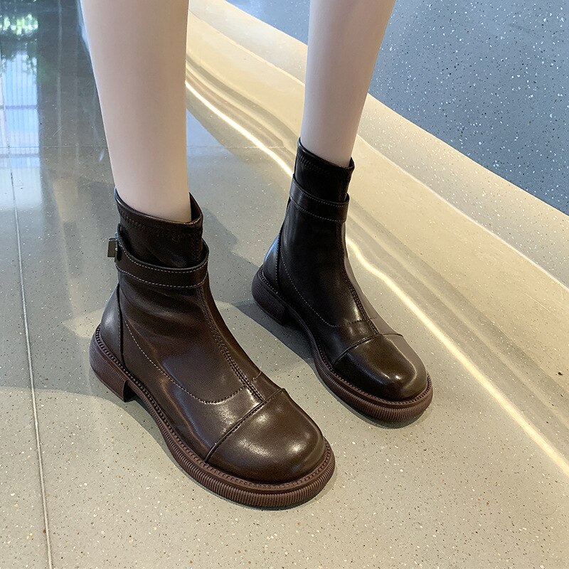 大人気！ 厚底シューズ ヒールパンプス厚底スニーカーシューズローファーブーツモカシン旬な履きこなし ショートブーツショートブーツマーティンブーツ2025秋の新型低とファッションショートブーツ