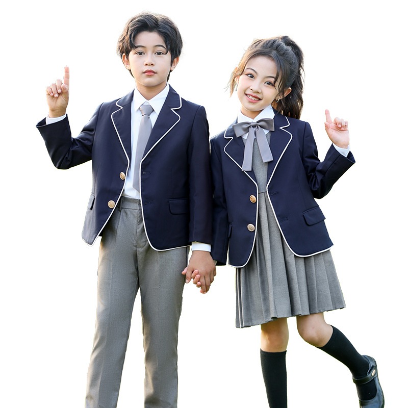 入学・卒業シーズン 小中学生スーツ・学生服スーツ 秋冬スタイル 男の子・女の子スーツ 幼稚園制服
