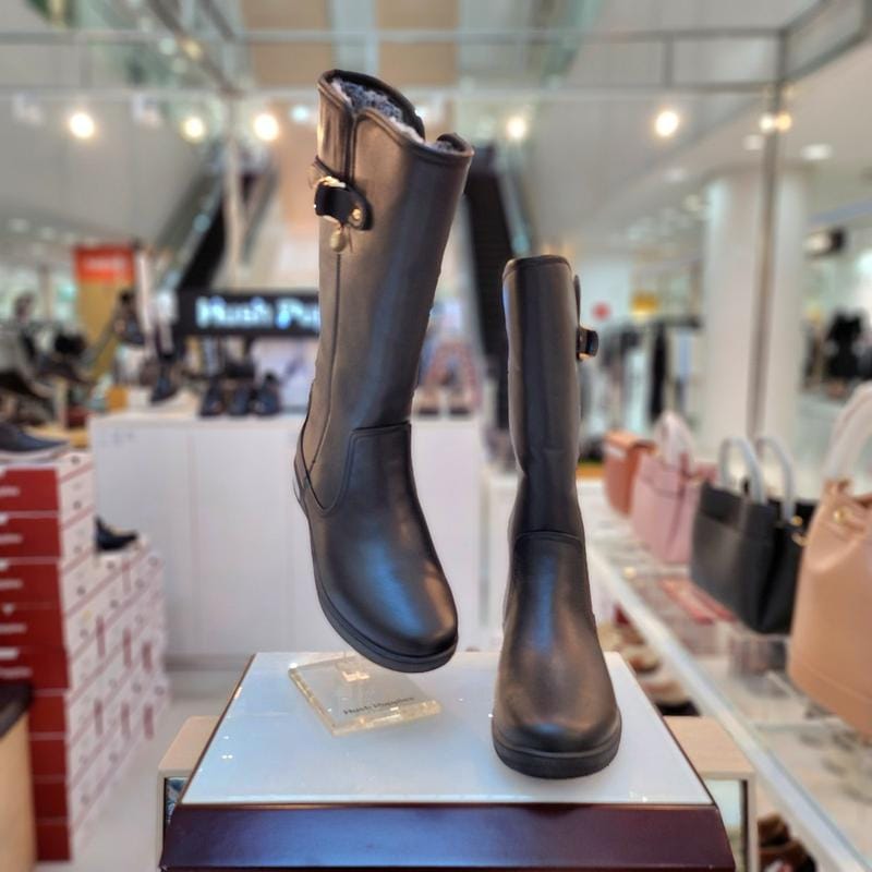 女性用 履きやすい軽量4cmモールドソール ハーフファーブーツ 3fr610