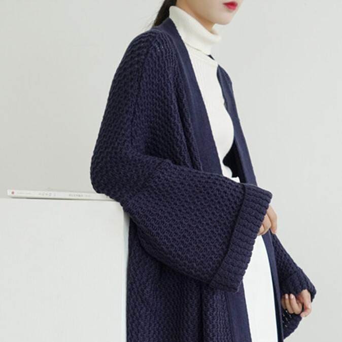 トップス ロングカーディガン 上着 ロング丈 長袖 羽織り ドロップショルダー ボタン ストレート ワイド ポケット 前開き ケーブルニット ニット かわいい 大人可愛い きれいめ シンプル カジュア