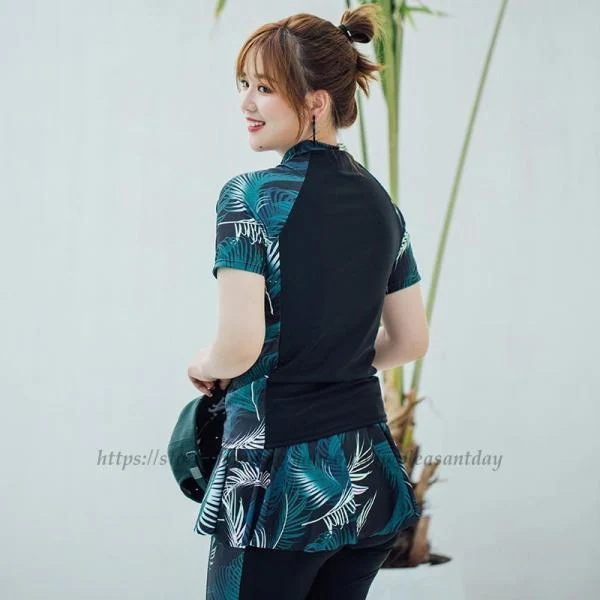 水着 レディース 半袖 フィットネス 水着 セパレート 水着 ぽっちゃり 大きいサイズ 3点セット スカート付 き競技競泳 体型カバー 海水浴 温泉 大人 ママ水着