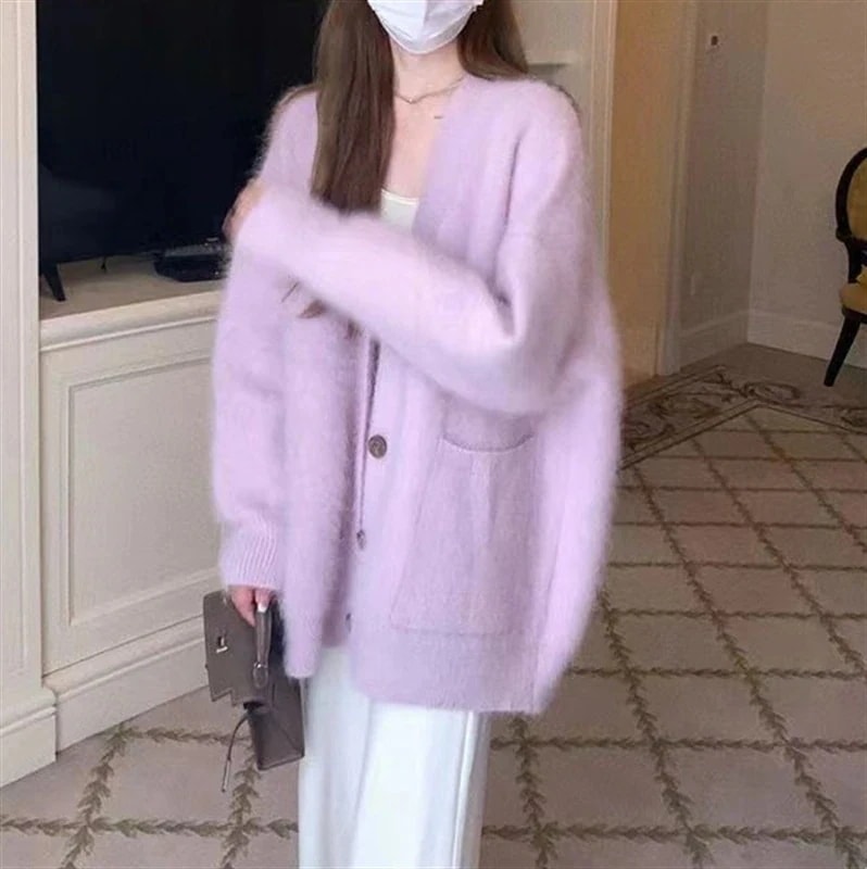 ピンクとパープルのミンクベルベットのソフトワックスセータージャケット女性用とゆったりとした怠惰なスタイルのミッドレングスニットカーディガン毛皮で覆われています