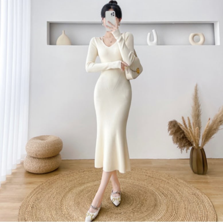 ワンピース デート ニットソー ロング ロング丈 袖あり 長袖 スリム タイト 細身 かわいい 大人可愛い きれいめ シンプル カジュアル 大人 上品 おしゃれ お洒落 主役級 存在感 春 秋 冬