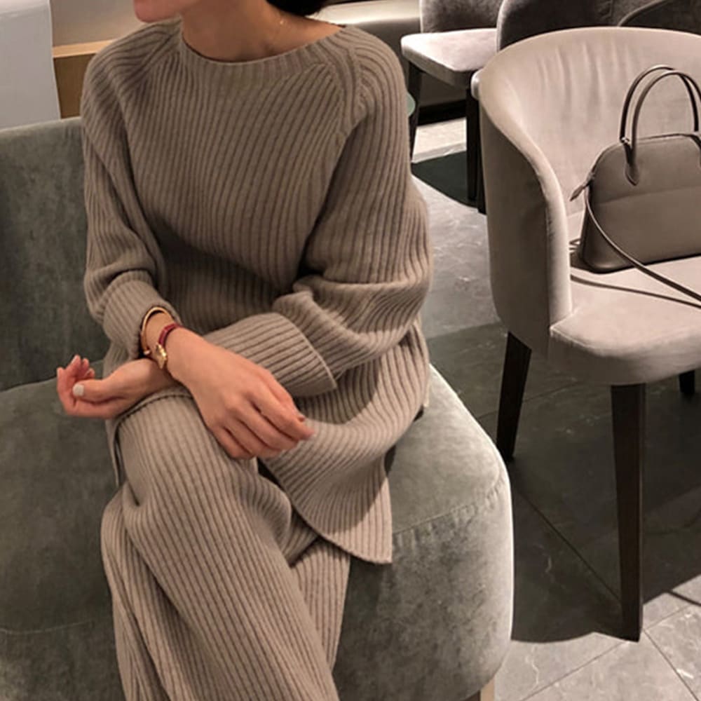 韓国ニットセットアップ レディース 秋冬