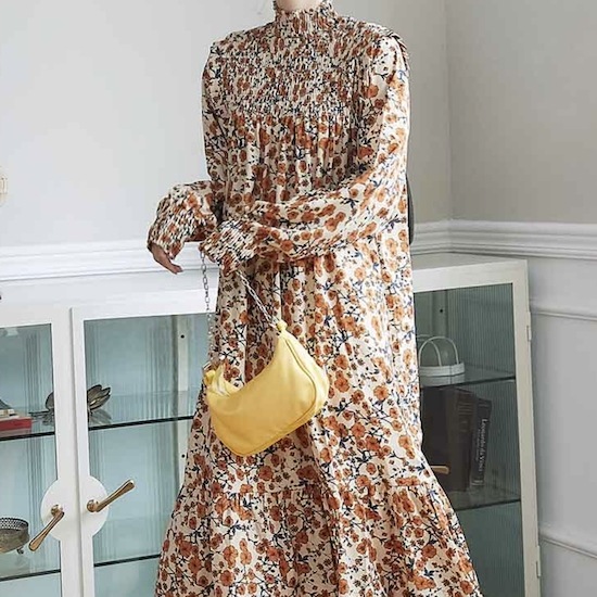 【取寄：納期2週間】ワンピース タートルネック ハイネック レディース 花柄 長袖 ひさ丈 ミディ丈 シャーリング カジュアル 大きいサイズ ワンピース タートルネック ハイネック レディース 花柄