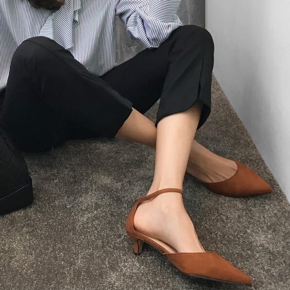 レディース パンプス ハイヒール ポインテッドトゥ アンクルストラップ 韓国 かっこいい カジュアル 大人 最強 可愛い かわいい 流行り 上品 きれいめ シンプル クラシック エレガント lsho0