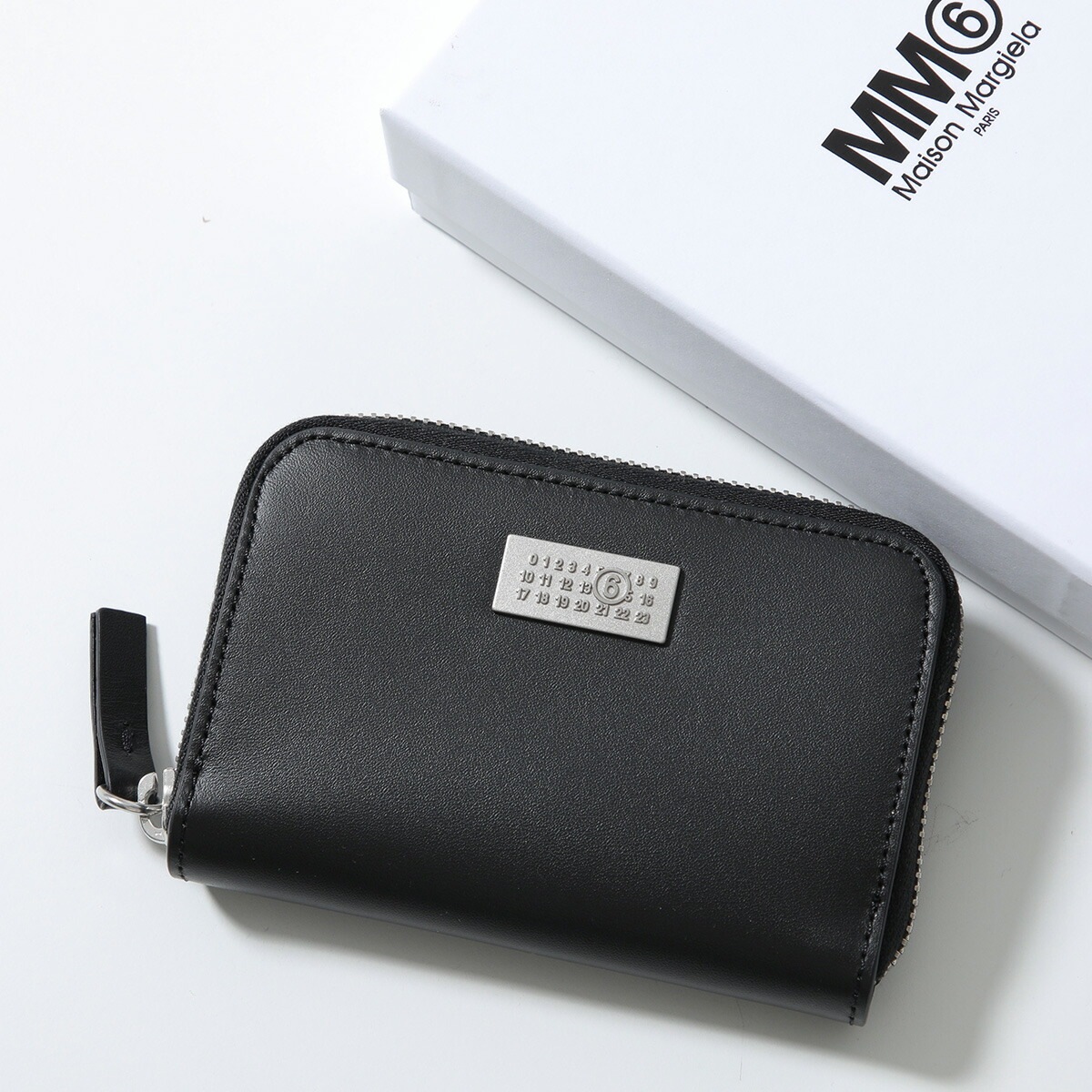 MM6 エムエムシックス メゾンマルジェラ コインケース SA5UI0031 P8873 メンズ レディース カードケース ミニ財布 SA5UI0031P8873T8013
