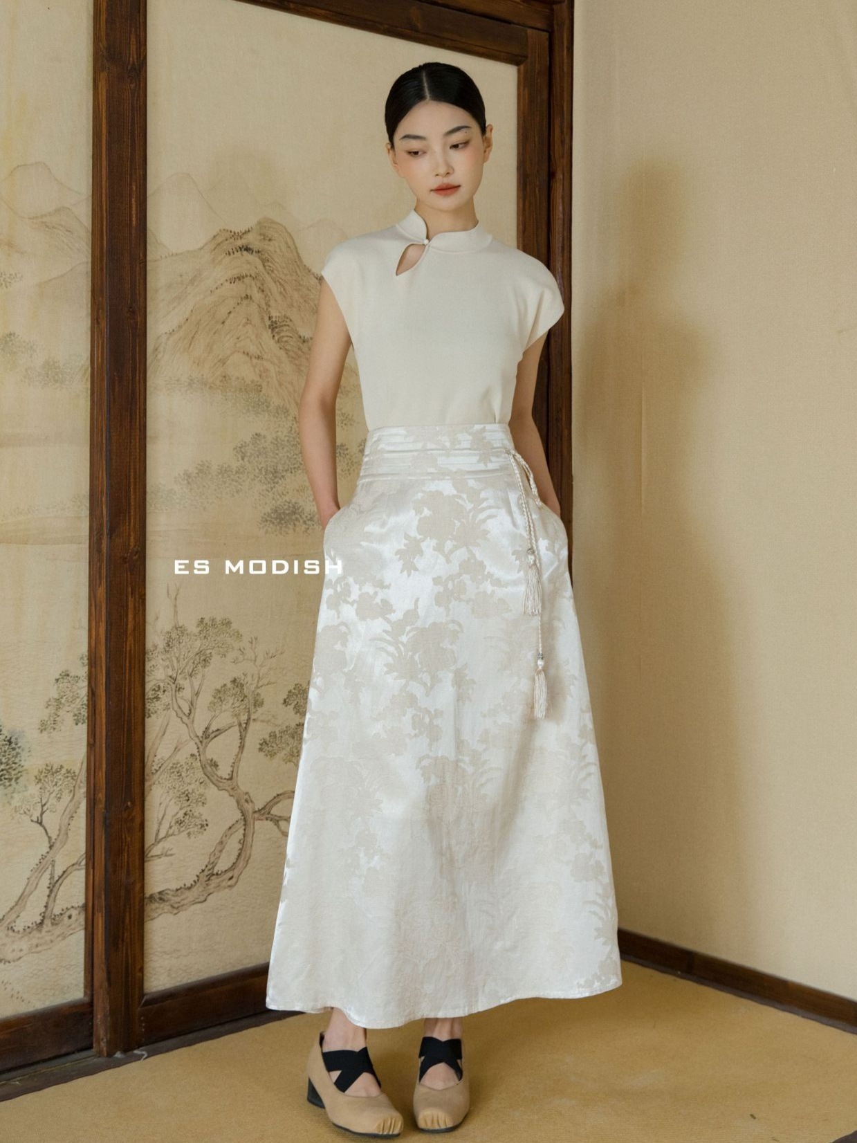 【ES MODISH】 春/新作/ジャカード/ハイウエスト/バスト/準備/スパイク/ベルト/ライトラグジュアリー/スカート/レディース ひんやりボトムス