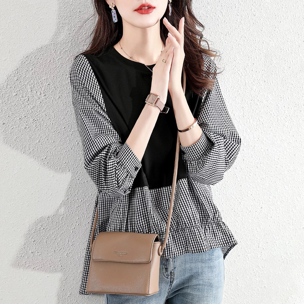 トップス シャツ ブラウス カットソー 袖あり 長袖 Uネック ラウンドネック 切り替えデザイン ドッキング かわいい 大人可愛い 大人 おしゃれ こなれ感 ラブリー キュート ガーリー セクシー