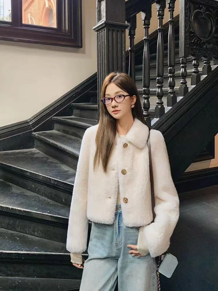 新作ラムウールコート レディース スーパーショートトップファー ライトラグジュアリーシープシャーリング 秋冬コート