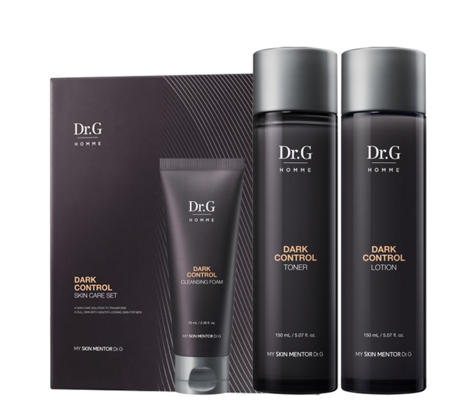 オム ダークコントロール トナー 150ml + ローション 150ml + クレンジングフォーム 70ml セット1セット