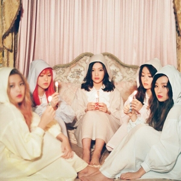 Red Velvet/THE VELVET (2ndミニアルバム)