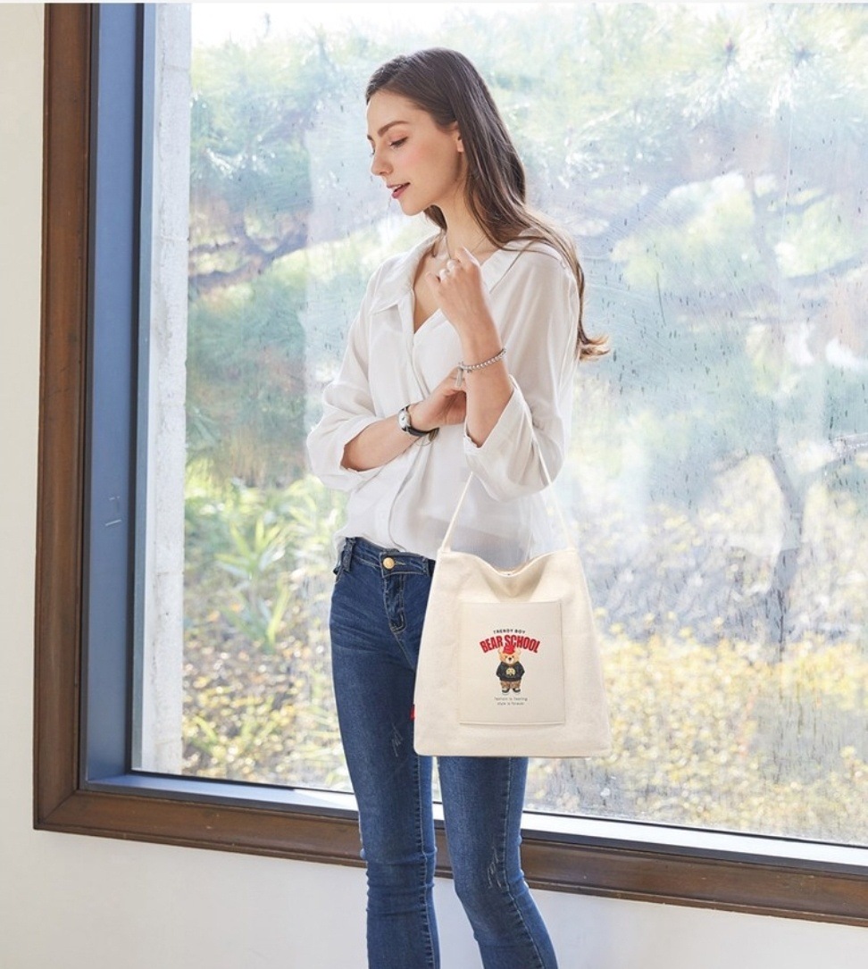 コリア輸入バッグファミリーのキャンバスバッグ/ショルダーバッグ