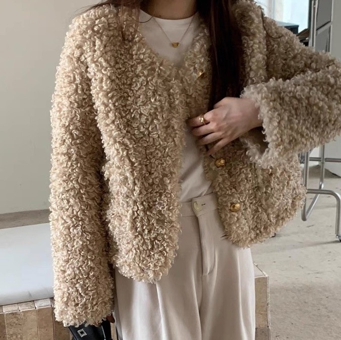 モコモコアウター モコモココート モコモコジャケット ベージュ 韓国 オルチャン レディース もこもこアウター もこもこコート もこもこジャケット モコモコ もこもこ ゴールドボタン 金ボタン