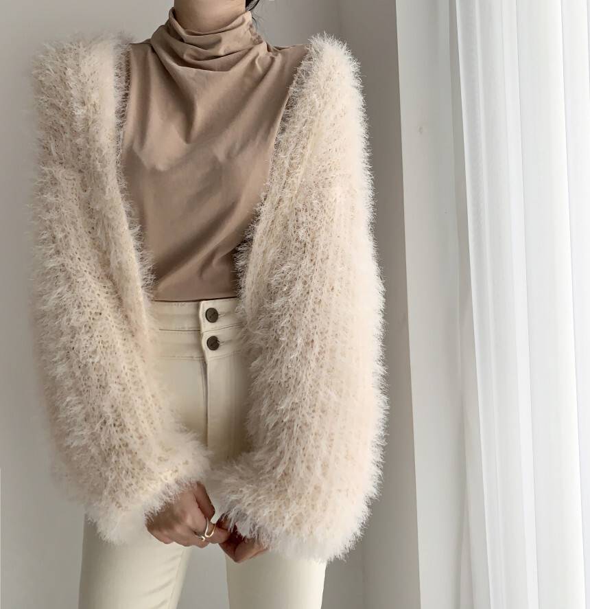 レディース セーター ジャケット アウター ニットソー 袖あり 長袖 ボリューム袖 萌袖 オフショルダー ワンショルダー もこもこ ふわふわ かわいい シンプル おしゃれ ラブリー 無地　春ニット