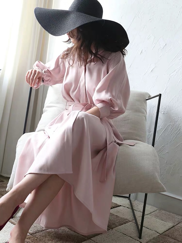 新入荷上品春の素敵ワンピース