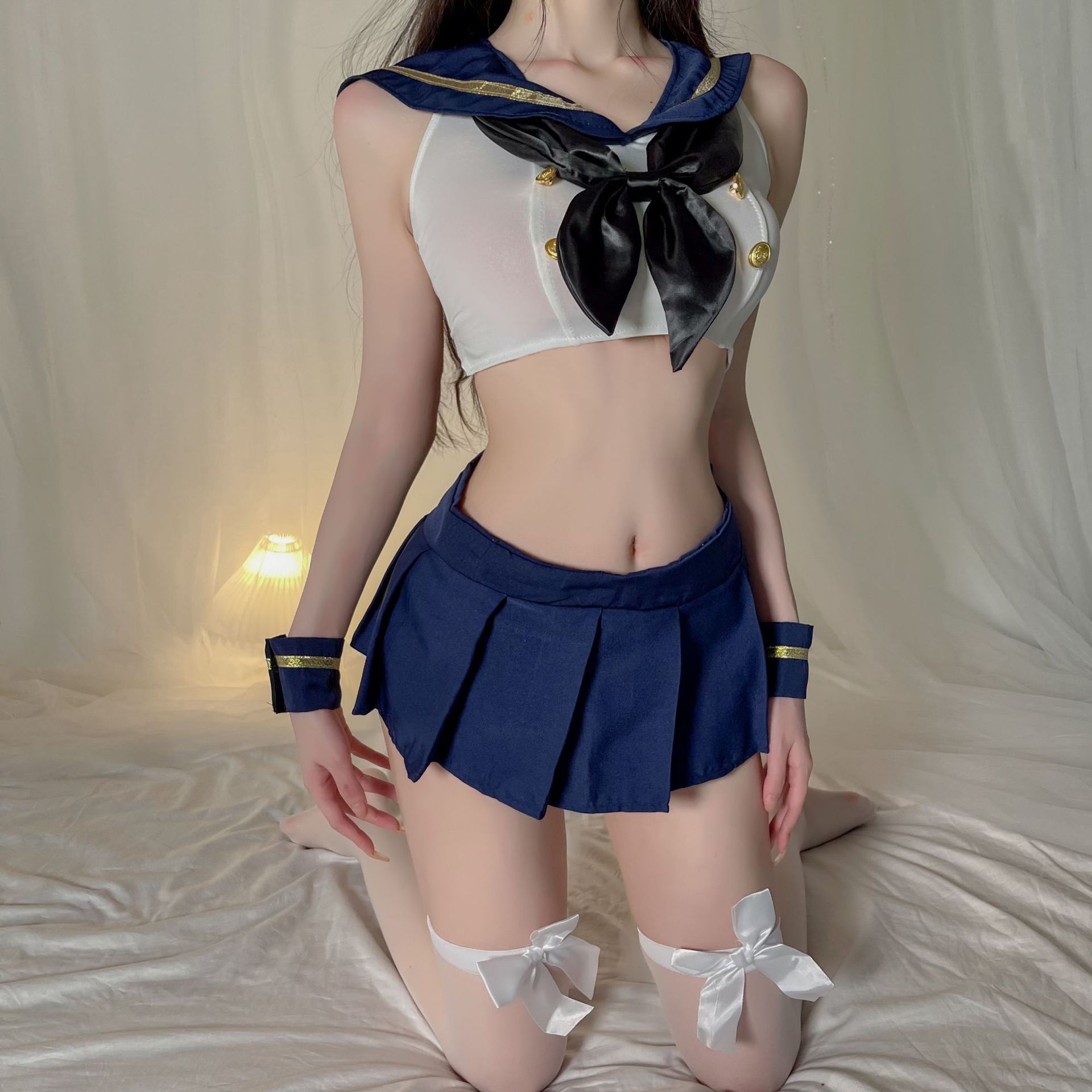 【1点ご購入 で10点プレゼントいたします】下着キャンパス蝶ネクタイ露腰プリーツスカート制服系超短外出スカートスーツ